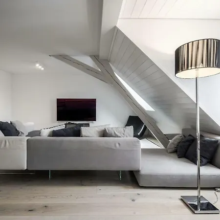 Luxury Penthouse アパート *